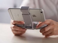Nostalgic Smartphone Controllers Image 2