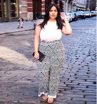Branded Plus-Size Instagrams Image 6