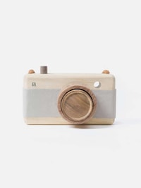 Wooden Camera Toys Image 6