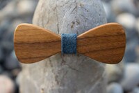 Walnut Bow Tie Accessories Image 4