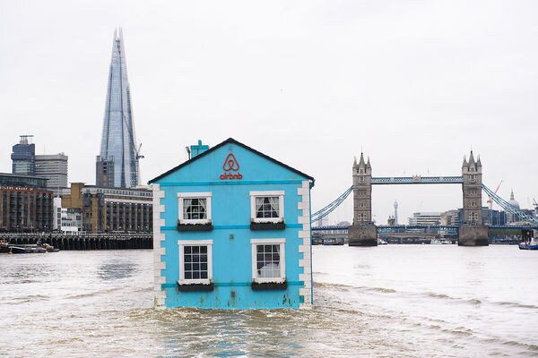 23 Unique Airbnb Listings