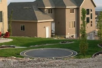 Discreet In-Ground Trampolines Image 3