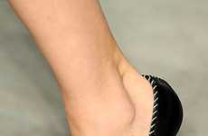 Toe-Dividing Stilettos