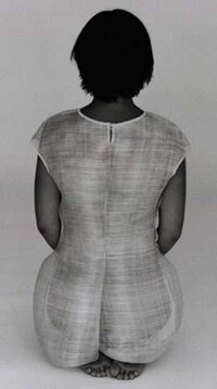 Norwegian Sculptural Fashion Image 2