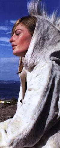 Norwegian Sculptural Fashion Image 3