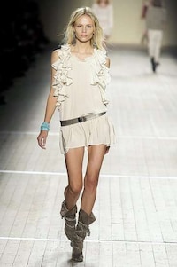 Babydoll Dresses & Slouchy Footwear Image 7