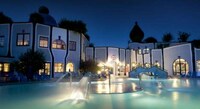 Candy-Colored Spas Image 7
