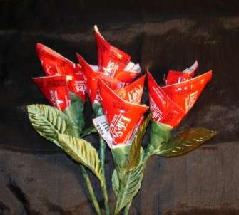 DIY Condom Roses