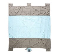 Oversized Nylon Beach Blankets Image 3