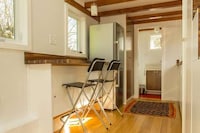 Light-Bathed Tiny Homes Image 4