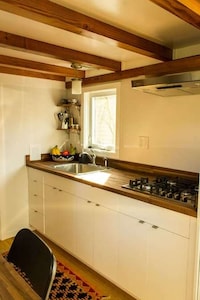 Light-Bathed Tiny Homes Image 5