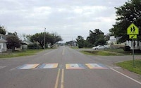 Illusionary 3D Crosswalks Image 4