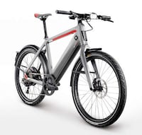 Wireless Shifting Electric Bikes Image 3