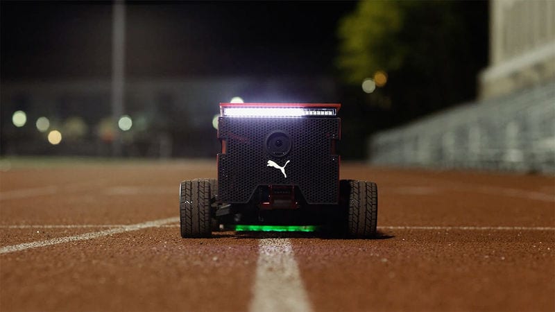 Motivational Running Robots