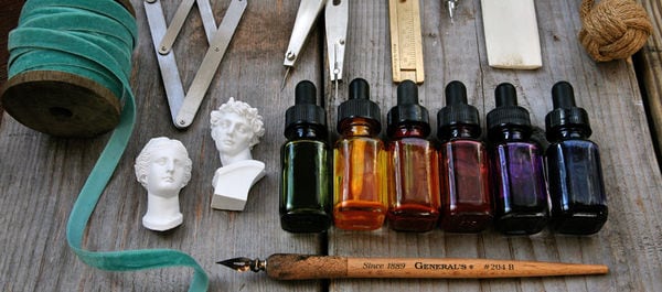 69 Niche Artist Gifts