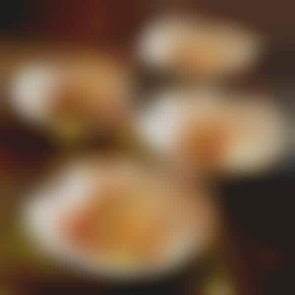 Shell Barbecue Plates