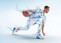 Basketball-Inspired Water Ads Image 6