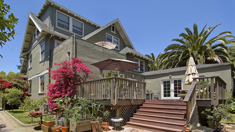 Communal Living Houses