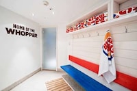 Fast Food Spa Experiences Image 3