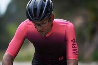 Flyweight Cycling Sunglasses Image 2
