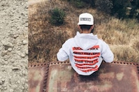 Smartphone-Captured Lookbooks Image 6