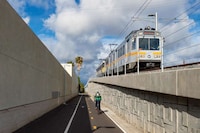 Seaside Traffic-Clearing Trains Image 7