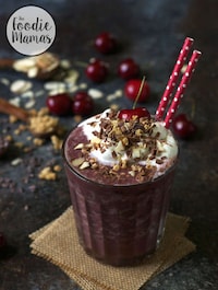 Vegan Sundae Smoothies Image 4