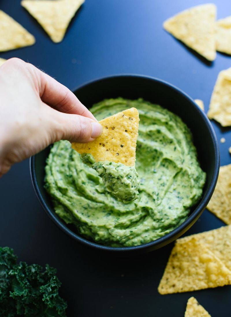 Raw Superfood Guacamole