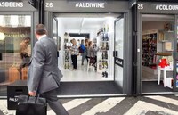 Pop-Up Wine Stores Image 3