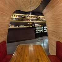 Wooden Restaurant Facades Image 5