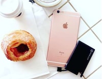 Wallet-Sized Smartphone Chargers Image 2
