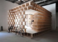 Climbable Bookshelf Exhibits Image 2