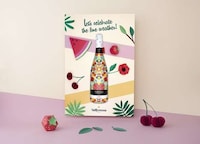 Summery Sparkling Wine Bottles Image 4
