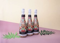Summery Sparkling Wine Bottles Image 6