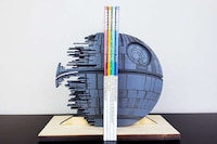 Pop Culture Superhero Bookends Image 2