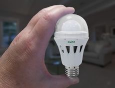 Reusable LED Lightbulbs Article Thubnail