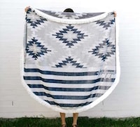 Round Beach Towels Image 6