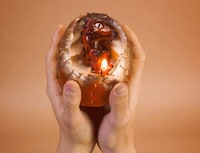 Dragon Egg Candles Image 3