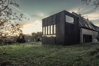 Converted Garage Libraries Image 3