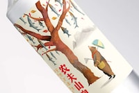 Illustrated Mineral Water Branding Image 4