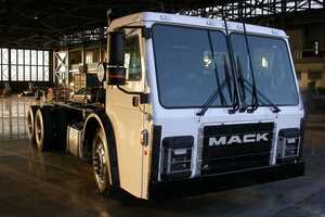 Eco-Friendly Garbage Trucks Article Thubnail