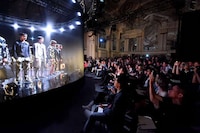 Immersive Fashion Installations Image 6