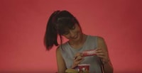 Phone-Charging Meal Boxes Image 8