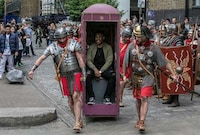 Marketing Street Performances Image 7