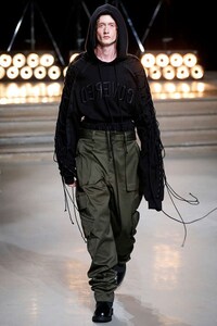 Pilot-Inspired Menswear Image 7