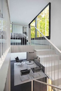 Stacked Rectilinear Residences Image 5