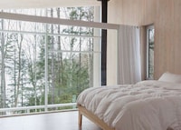 Glass Box Cabins Image 3