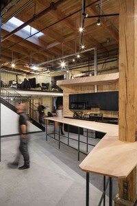 Architecture-Preserving Offices Image 5