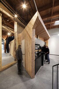 Architecture-Preserving Offices Image 6