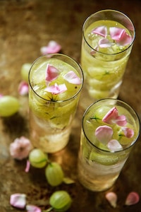 Thorny Elderflower Cocktails Image 5
